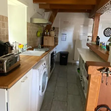 Les 2 Des De Capucine Guest house